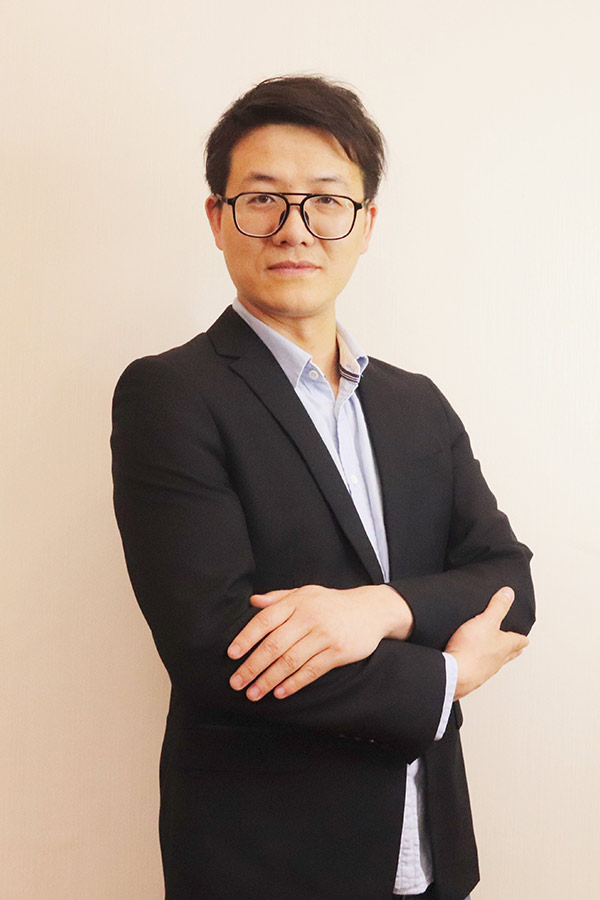 商州李林科 本科学历,毕业于西安石油大学