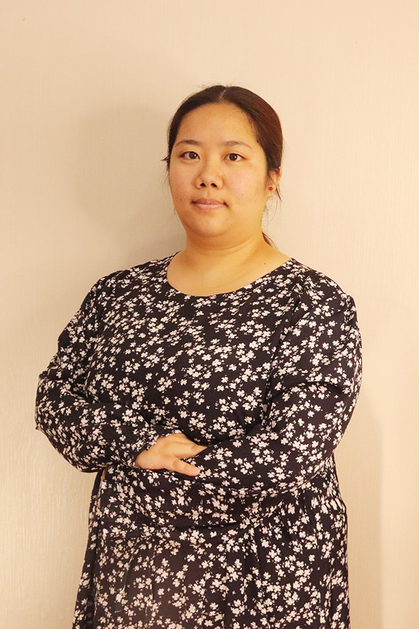 商州候洋  本科学历，优秀班主任